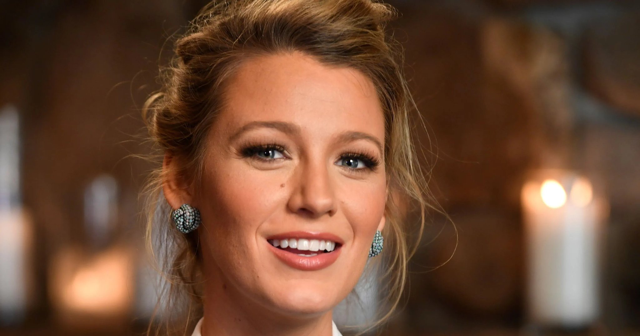 25 August 2020
Happy birthday to American actress Blake Lively 33 years old. 