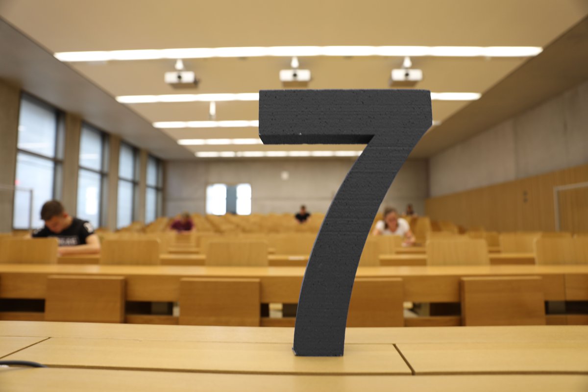 Nur noch 7 Tage bis zur Eröffnung der OST – Ostschweizer Fachhochschule. Wir starten den #Countdown mit den 7 Trägerparteien, die hinter der OST stehen: SZ, GL, TG, AR, AI, SG und FL. 👉 Ab dem 1. September twittern wir als <a href="/ost_fh/">OST – Ostschweizer Fachhochschule</a> 
 #ostschweizerfachhochschule #ausdreiwirdeins