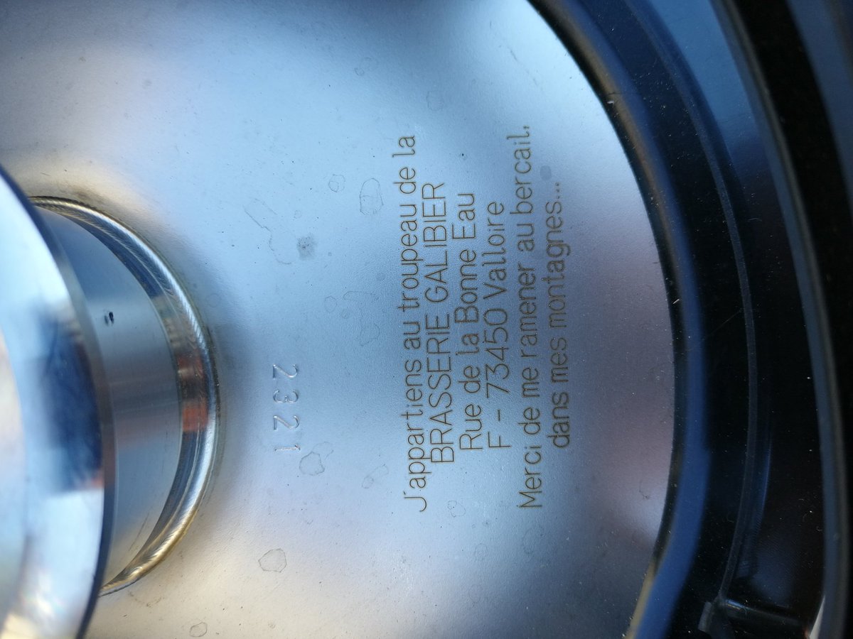 1500 of these bad boy #Galibouk kegs arrived yesterday here <a href="/BiereGalibier/">Brasserie Galibier</a>. *If anyone spots a stray, bring him back to his flock here in #Valloire 
One BIG step in the direction of our upcoming expansion✌️
🍻🍻🍻