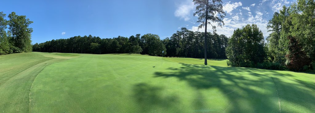 uncwomensgolf's tweet photo. ⛳️ @uncfinley looking fresh🔥this morning!! 

#HomeontheHill #GoHeels #TogetherWeWin https://t.co/PTTMjJjvHx