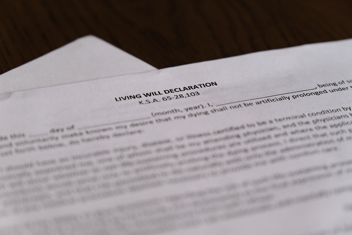 Going back to school during the coranavirus has some Kansas teachers preparing for the worst.

"My parents who are in their 60s are kind of finalizing stuff ... and then I'm sitting here telling my mom the same thing. Here's where my will is."

kmuw.org/post/coronavir…