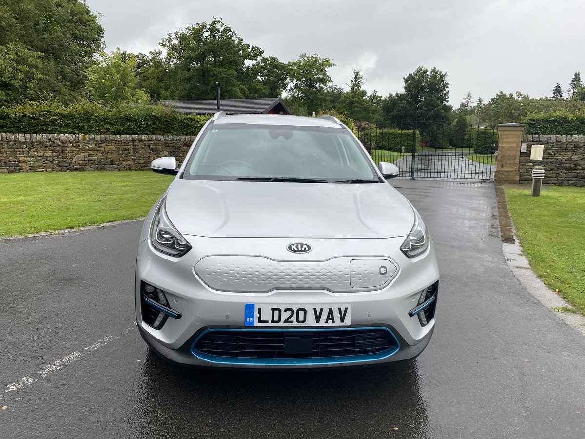 MartinWard_Cars's tweet photo. With #NGMW On the @KiaUKPR test drive day. Currently driving this Kia e-Niro (full electric) with a range of up to 282 miles. I first drove an e-Niro on a hot sunny day in Nice.. today driving one in a wet and cold Harrogate. But whatever the weather.. it’s a brill EV.. https://t.co/x1bSmZW59F