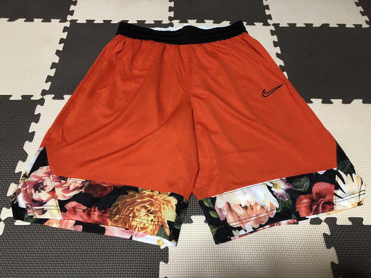 Citrus お洒落なバスパンに一目惚れして購入してしまいました Nike バスパン オレンジ 花柄がアクセント T Co 7pyiiuypkw Twitter