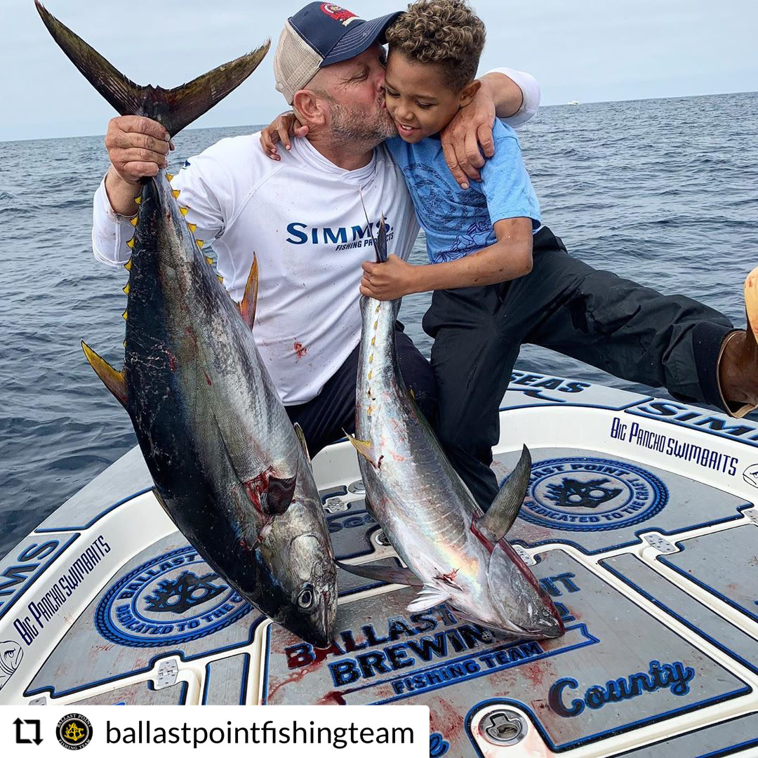 seadek's tweet image. Catching memories...
#RepostPlus @ballastpointfishingt @badgers_world11 #ProudDad #BallastPointFishingTeam #Lanestrong #yellowfin

#seadek #genuineseadek #seadeked #marineflooring #nonslip #antifatigue #carpetstinks #StormGrayOverBiminiBlueOverBlack #threecolor #fishingwithseadek