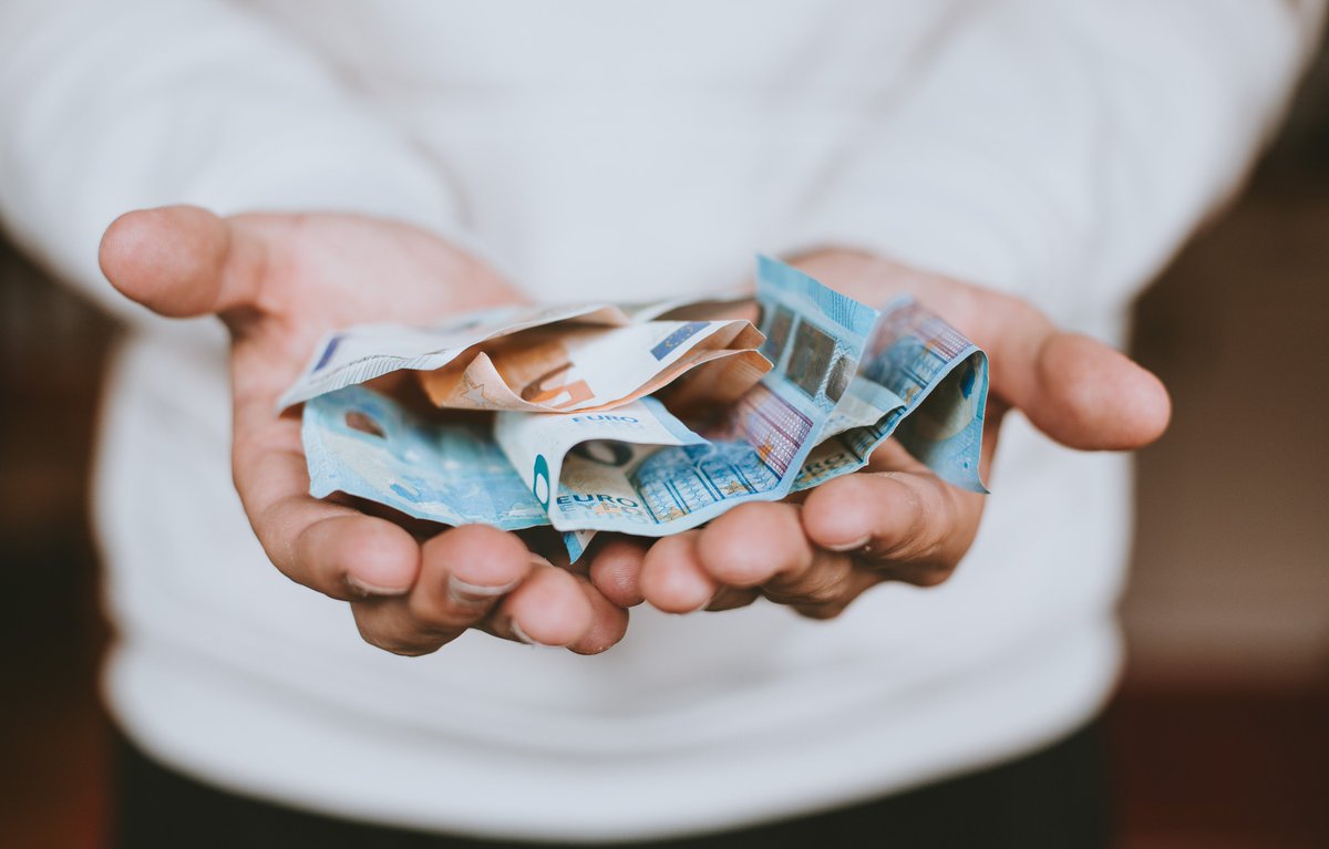 Windesheim in Almere (inactief) (@windesheimflevo) on Twitter photo Wil jij leren om fondsen te werven voor een maatschappelijk doel waarbij je betrokken bent? Volg het open online college 'Fundraising, moeilijk?' van <a href="/bertsleijster/">Bert Sleijster</a> op donderdag 27 augustus om 16.00 uur. Je bent van harte welkom!
windesheim.nl/nieuws/2020/au… Wil jij leren om fondsen te werven voor een maatschappelijk doel waarbij je betrokken bent? Volg het open online college 'Fundraising, moeilijk?' van <a href="/bertsleijster/">Bert Sleijster</a> op donderdag 27 augustus om 16.00 uur. Je bent van harte welkom!
windesheim.nl/nieuws/2020/au…