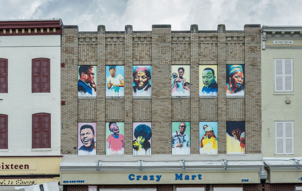 Applications are available for the MASB Artist Travel Prize (bit.ly/2Qk2zxA) and MASB Community Arts Matching Grant (bit.ly/3aSuBtx). 

📸: Mural by Ernest Shaw