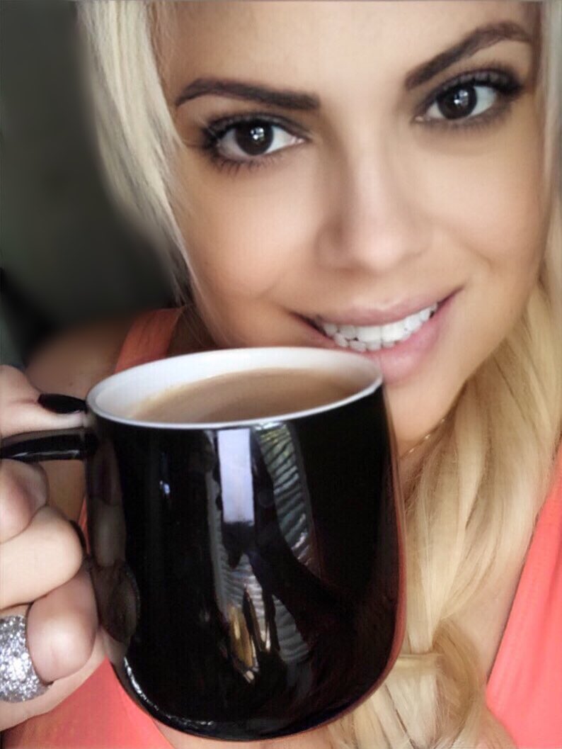 Jaleezf's tweet image. #PoderosaMañana
Cuando dentro de tu lista de objetivos está sonreír y ser feliz contigo misma...nada podrá cambiar ese enfoque. Hazlo todos los días con fuerza, poder y seguridad...verás cómo en poco tiempo es una nuevo hábito. 

#objetivos #cafe #amoelcafe #juanvaldezcafe