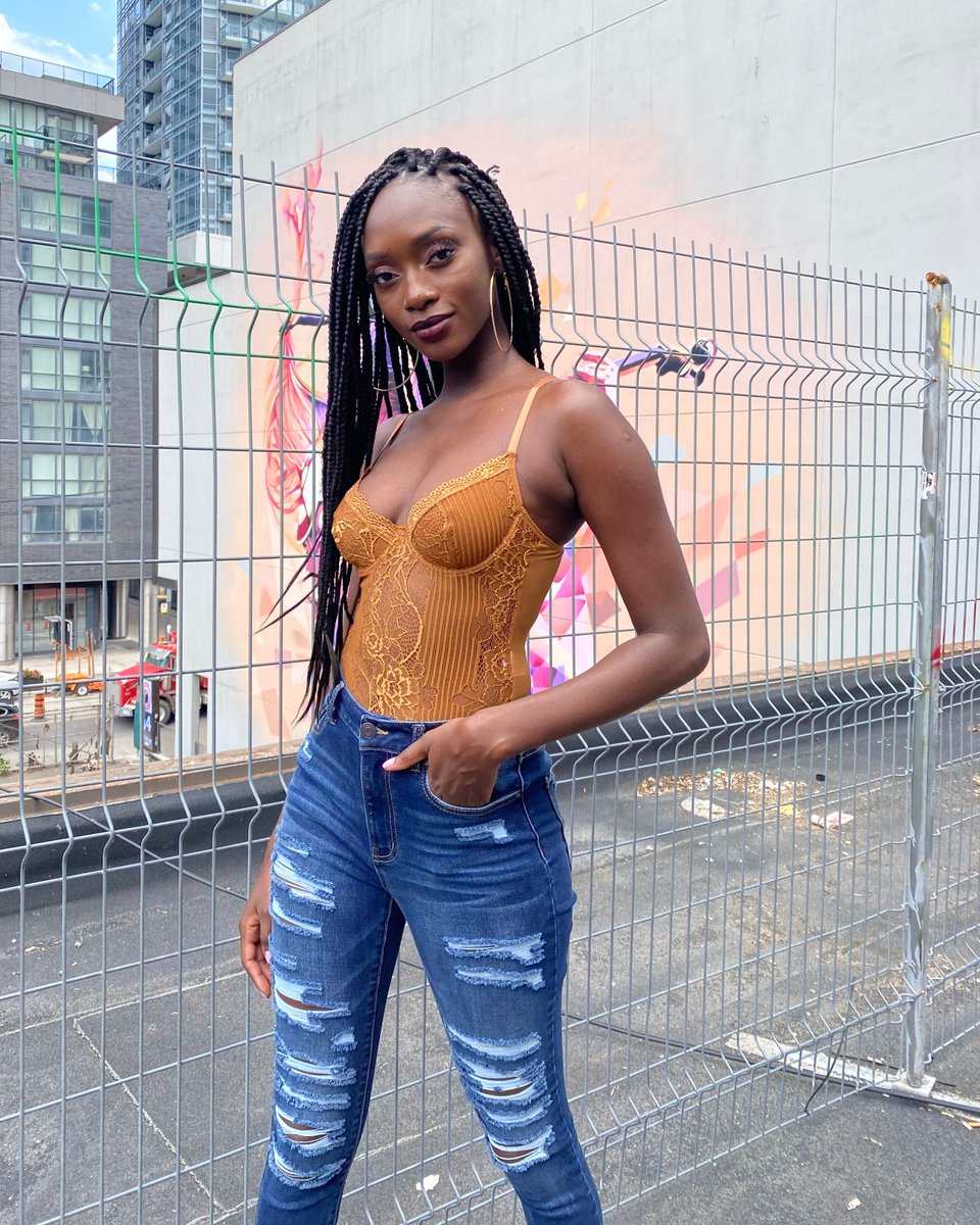 Buy one pair of refuge denim at 50% off, and get the second pair for $10 !! 💙
IN STORES &amp; ONLINE! 
#charlotterusse