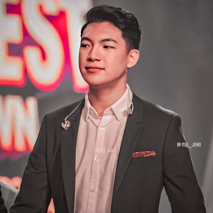 pogi naman niyan :> <a href="/Espanto2001/">Darren</a>

#SanaTayoNa | Darren Espanto |DARRENLive OnPEP