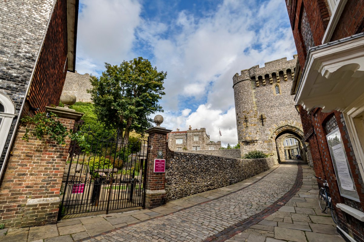 LewesCastle's tweet image. The castle will open on Bank Holiday Monday, Aug 31st, and then THREE days a week, 11.00-16.00, throughout Sept (Fri‒Sunday), starting on Sept 4th. We hope to see you soon.