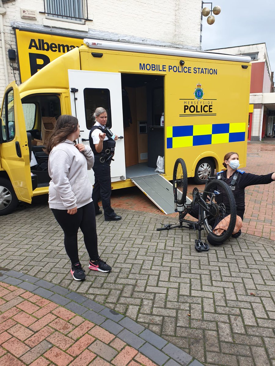 Wow a great afternoon despite the rain, working alongside <a href="/MerseyPolice/">Merseyside Police</a> and <a href="/hype_merseyside/">HYPE - HELPING YOUNG PEOPLE EVERYWHERE</a> carrying out free bike marking and maintenance checks for the lovely residents of Liscard. Huge thanks to McDonalds for the freebies we gave out and to the Road Safety team <a href="/WirralCouncil/">Wirral Council</a>