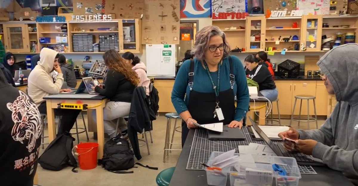 Danielle Martin, San Francisco Bay Area EnCorps Teacher with a background in research &amp; urban planning says, “The best way I know how, is to show up, build my own skills, then (sometimes loudly) always express my joy.” Read more: bit.ly/3331kdP #edtech #CTE #makerspace