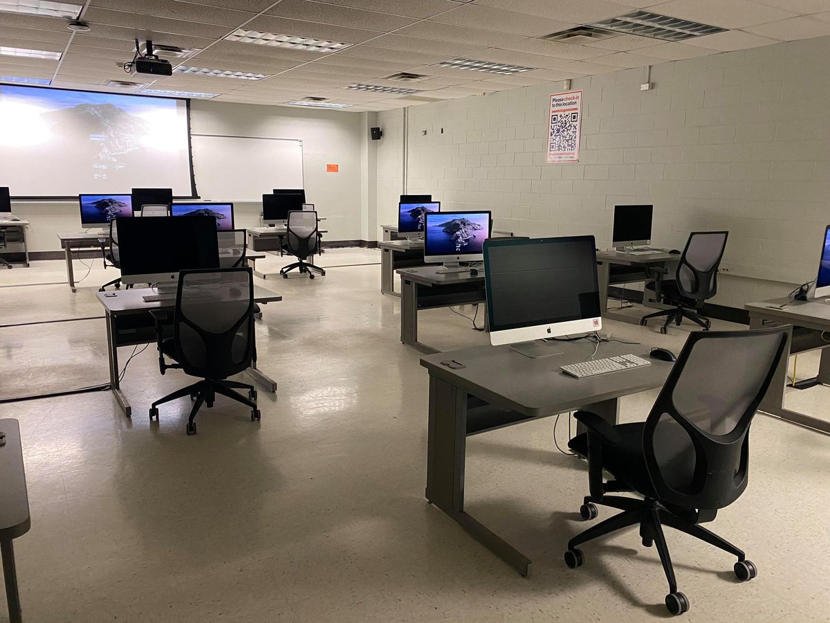 Throughout the global pandemic, RIT has been making changes on campus to ensure the safety of students and faculty for the academic year. Aside from the required masks and testing, there are plenty of procedures and adjustments to help keep us safe!
rit.edu/behindthebrick…