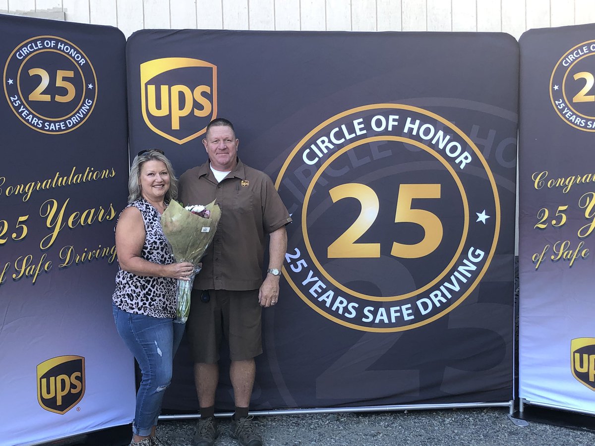 Congratulations to Brian Buche (Grand Coulee Center) on your induction into the prestigious Circle of Honor. @mke1lap @Joseph_Braham @SConnor13 @NorthwestUPSers