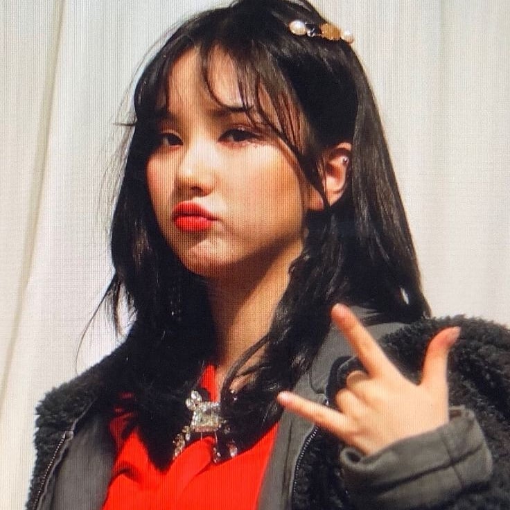 hai, aku lenna

lenna newbie,Ada yg mau ajarin lenna main rp twt?.

mutualan? rt
fambest? dm aja lenna ga gigit

#roleplayer #roleplayerindonesia #roleplayerkpop #RPindo #rpkpop #rpindonesia #rootrp #rootrpindo