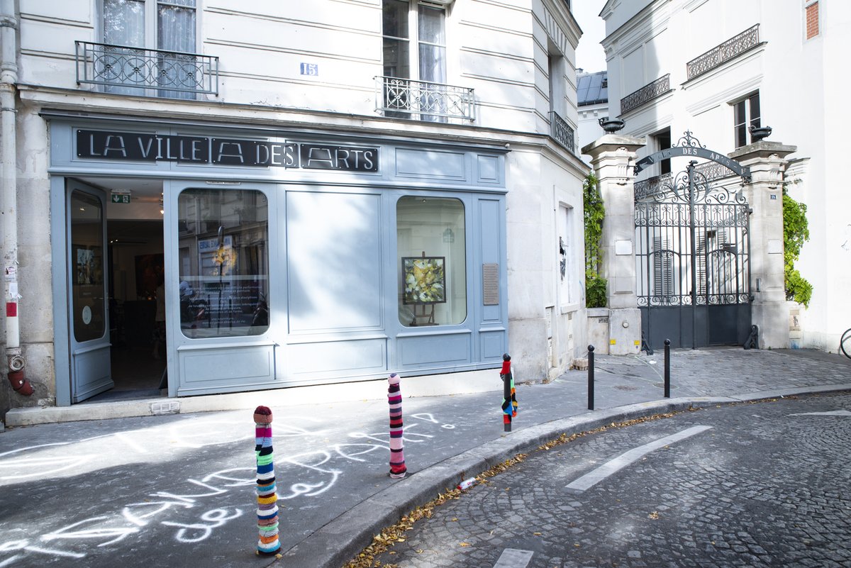 FDVMontmartre's tweet photo. 🤜 Au programme de La Villa des Arts : exposition sur La Petite Ceinture, lecture poétique sur les encombrants et conversation esthétique ! Un véritable voyage dans le temps et l'espace les 10 et 11 oct ! 🚀 + infos sur https://t.co/58Vil2jOpj
#FDVM20 #culture #art https://t.co/dtRLRt0l3k