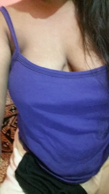 Whatsup Guys 😘 https://t.co/oWUJqz8jen