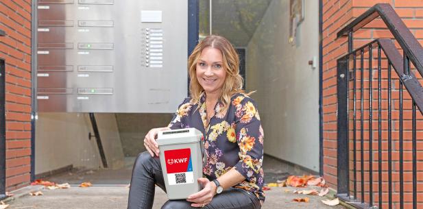 Tussen 30 augustus en 5 september vindt de KWF-collecteweek plaats. 80.000 vrijwilligers halen dan geld op voor kankeronderzoek, preventie, en een betere kwaliteit van leven. Vanwege het coronavirus gebeurt dat in aangepaste vorm. kwf.nl/pers/kwf-colle…