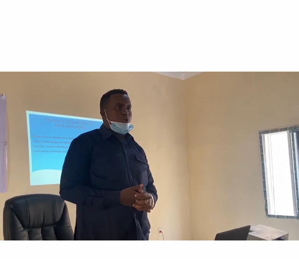 UNHabitat_Som's tweet image. The mayor of #Warsheikh district today launched 
 a 10-day Local Leadership Management training under #JPLG in partnership with Hirshabelle Ministry of Interior which will be delivered to Warsheikh District Council, with representatives from #MoIFAR &amp;amp; #MoILG
#WarsheikhLLMTraining