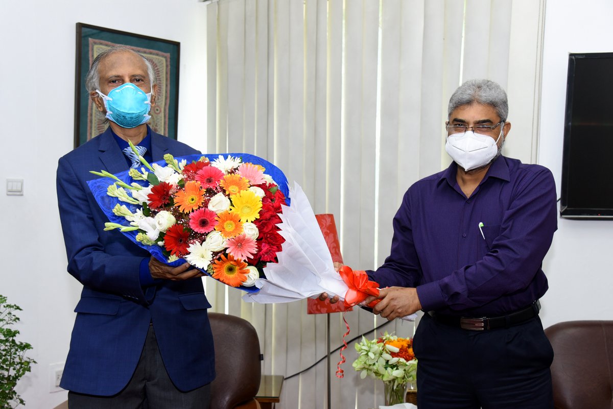 Bangladesh National Museum tweet media