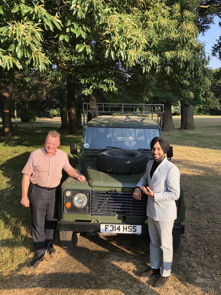SufiSartaaj's tweet photo. This picture was taken at #MaharajaDuleepSingh’s estate called #ElvedenHall Norfolk #England🇬🇧with it’s current owner Arthur #Guinness &amp; Now I heard that Maharaja’s eldest son #PrinceVictor’s #LondonHouse is on sale
ਸਲਤਨਤਾਂ ਦੇ ਵਾਰਿਸ ਬਦਲੀ ਜਾਂਦੇ ਨੇ
ਹੋਈ ਜਾਂਦਾ ਜਿਵੇਂ-ਜਿਵੇਂ ਤਕ਼ਦੀਰ ਲਿਖੀ https://t.co/8wSPbl6cPl