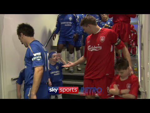Comments on "Steven Gerrard pranked by Chelsea mascot"                              [A thread]
