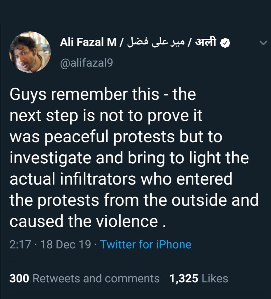 akashpachauri5's tweet photo. This is the reason, we should boycott mirjapur2 @FarOutAkhtar is the executive producer of #Mirzapur2.One more reason to avoid this series..Aur haan,Sab yaad rakhha jayegaHundred points symbolHundred points symbol. @alifazal9 @FarOutAkhtar sab Yaad rkha jaega.
#BoycottMirzapur2 https://t.co/uC9RLzhCzu