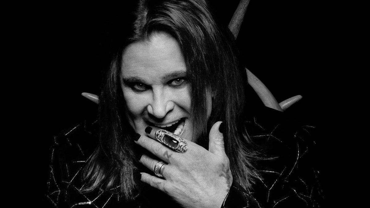 KerrangMagazine's tweet image. Ozzy Osbourne on Donald Trump: “If the president says something, I do the opposite” kerrang.com/the-news/ozzy-…