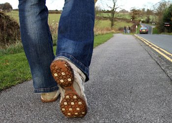 As the COVID-19 pandemic continues, it is important to keep your feet and ankles healthy to prevent injuries and stay active. Follow guidelines created by foot and ankle orthopaedic surgeons on #FootCareMD: ow.ly/pU5i50B8uWz