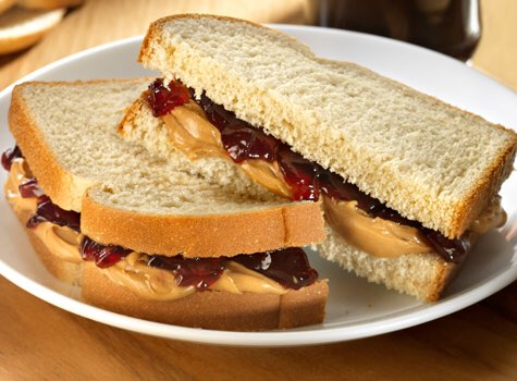 Day: Peanut Butter and JellyFun, outgoing, and extremely memeable. Loved across America. While this classic might not last you till dinner, it makes an unforgettable impression with everyone in the family. So delicious, you almost might classify it as dessert.  #bb22