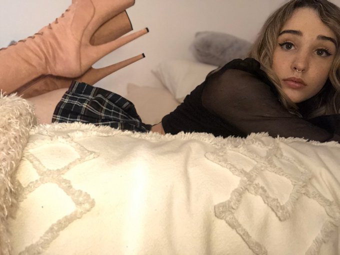 Still waiting for that 5 dollar tribute to my PayPal because I&rsquo;m cute and wishing to break your balls<a href="/tag/spit"class="tags"><span>#spit</span></a><a href="/tag/sm"class="tags"><span>#sm</span></a><a href="/tag/spitslave"class="tags"><span>#spitslave</span></a><a href="/tag/worshipyourprincess"class="tags"><span>#worshipyourprincess</span></a>