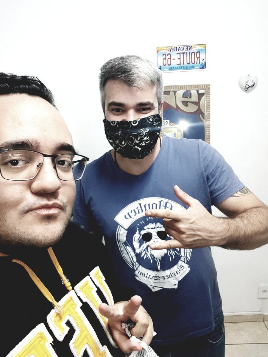 danilosaantos's tweet photo. venham ao meu cabeleileilo leilo sugar daddy Diego Barba #blogayrinha https://t.co/w42IOdX9vu