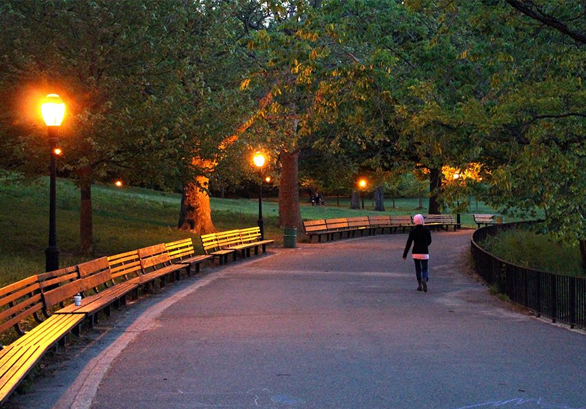 oplifesaver's tweet image. Few things beat an evening summer stroll with friends. But next time you go for a walk, keep #oneearout if wearing headphones and follow these other rail safety rules to stay safe: bit.ly/3e4kAKN