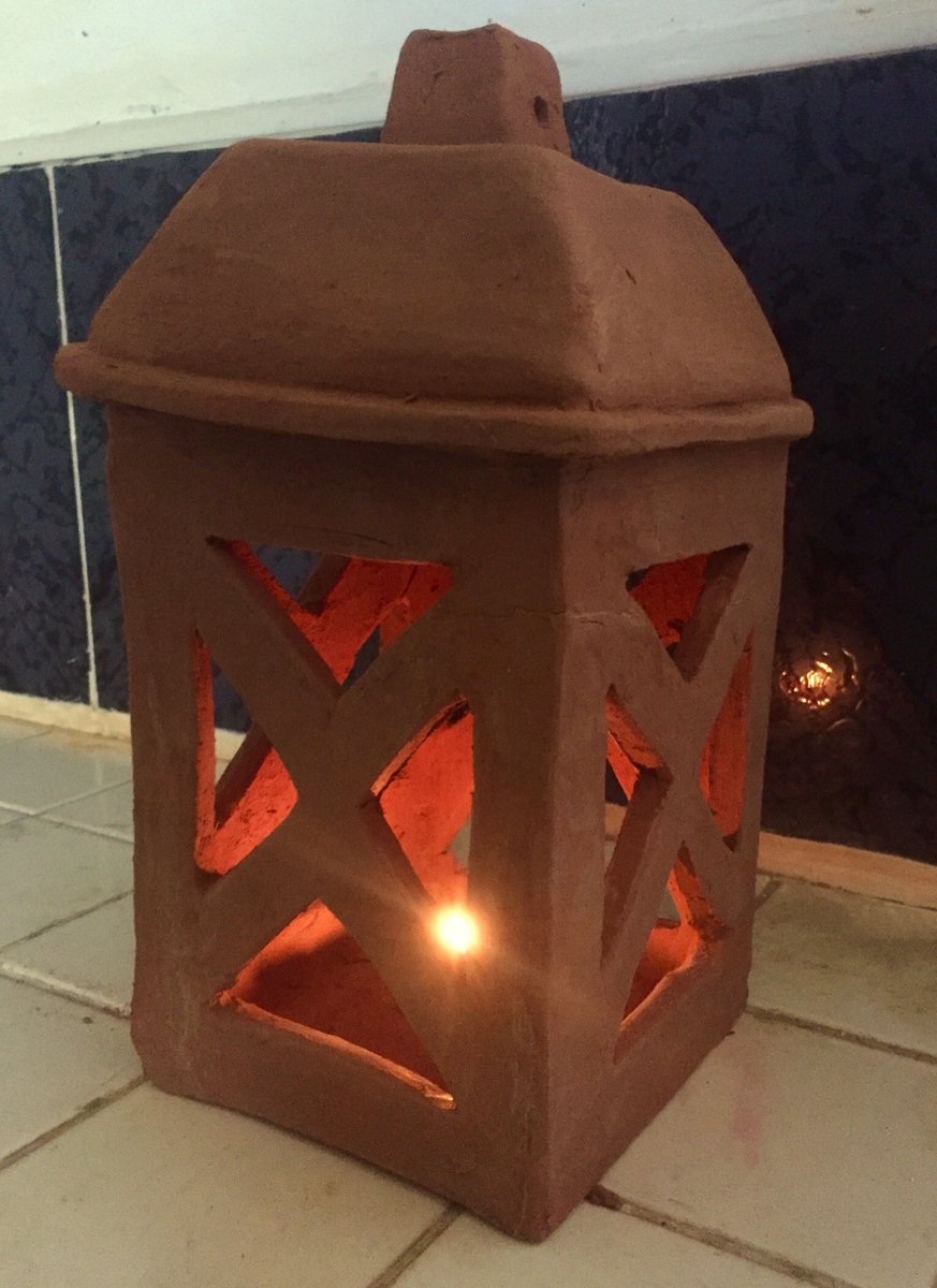 mayte91501409's tweet photo. #luz #farol #velero #terracota #mayte #maytedecelis #ceramics https://t.co/z95IK7XeUI