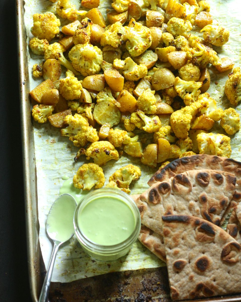 MelissasProduce's tweet photo. #RecipeOfTheDay: Sheet pan Aloo Gobi with Cilantro Yogurt and Baby Dutch Yellow Potatoes – via @thedinnershift
Recipe here : https://t.co/tbgVnrMGt6
#MelissasPotatoes #DYPs #dutchyellowpotatoes @MelissasDYPs https://t.co/EpoFqCHo11