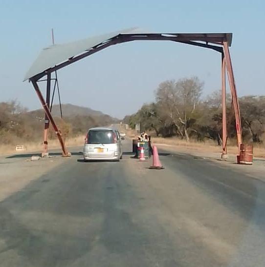 IntlCablesNet's tweet photo. The State of Zim Infrastructure:

This is what we are getting in 2020 &amp; they say nobody must ask questions.

Add the images you are not happy with to the thread. 

#ZimbabweanLivesMatter https://t.co/nDYkEPe8Rk