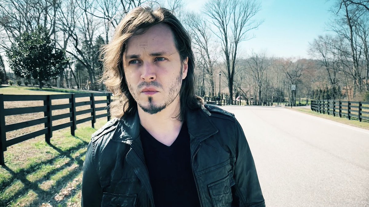 JonathanJackson's tweet photo. For years I've been looking for a way to create a deeper connection with all of you, while having the freedom to create without a corporate machine interfering. Today I'm launching my Patreon channel to create that experience. https://t.co/gTwXbLMwal https://t.co/xxvRK7X00h