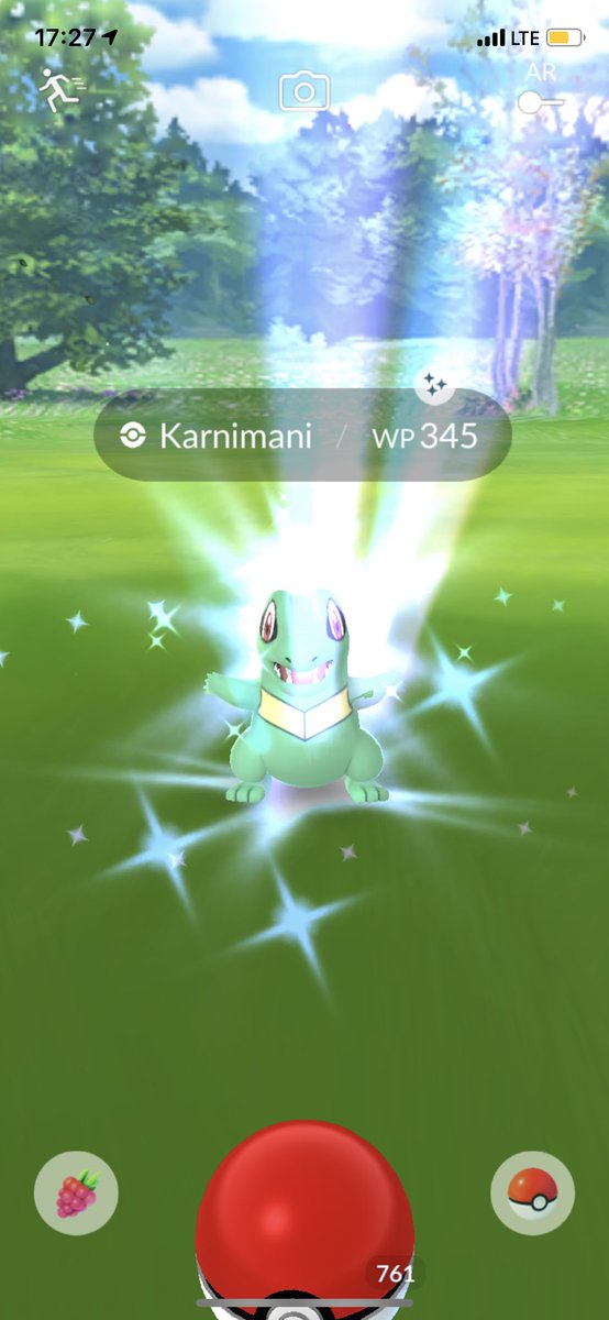 MoseMich1507's tweet photo. Auf die heutige #Rampenlichtstunde hab ich mich sehr gefreut - brauchte #shiny #Kleinstein noch. Aus 360 Fängen (338 kleinen Steinen) war leider nichts dabei - außer kurz vorher ein Karnimani 🙈😅. https://t.co/61Sp3JAWPo