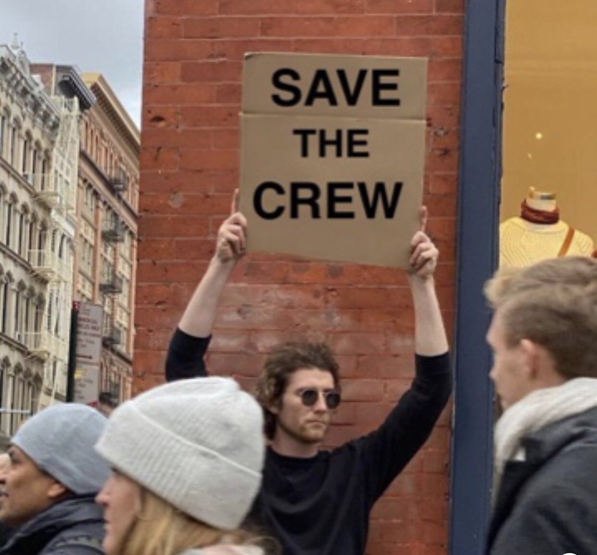 The Crew tweet media