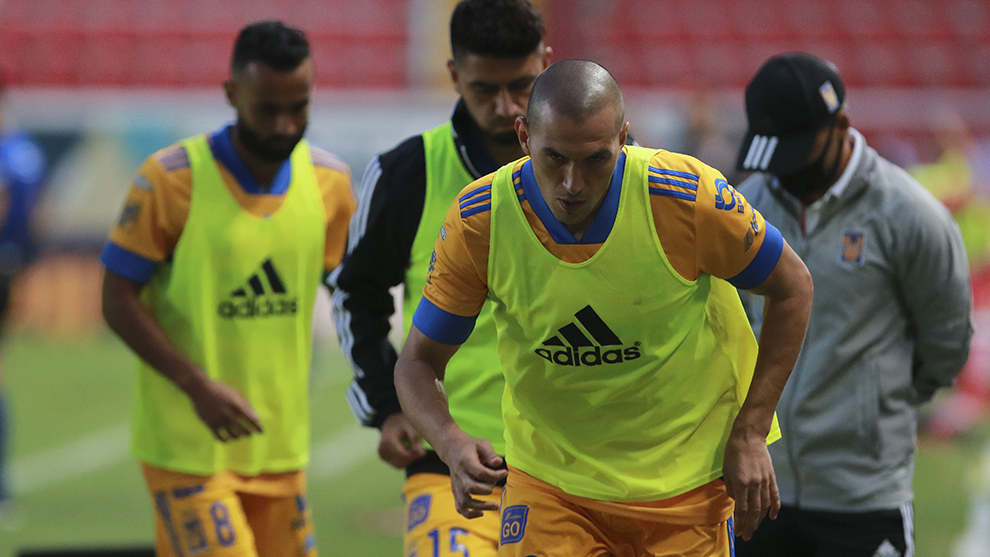 Mundo_Tigres_Mx's tweet photo. 🟡 @TigresOficial🏆 @LigaBBVAMX 

💥 Torres Nilo, positivo en #COVID19 
📷 Imago 7

👇 Toda la información, aquí 👇
https://t.co/aUwo3N7sQR
#Tigres #coronavirus #LigaMX #Guard1anes2020 #Mexico #EstoEsTigres https://t.co/fgNh0nNVfy