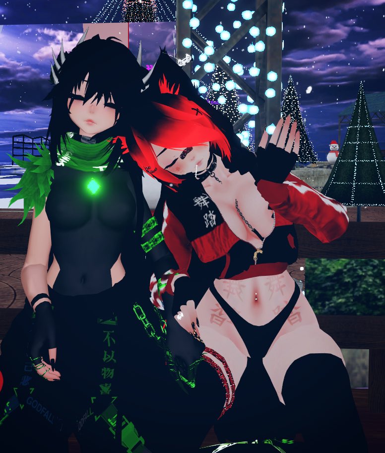 LextorsDC's tweet photo. My friend and I were having fun posing in photos (green is my friend) I am red of course 😂, anywho my friend in the last picture along with one in discord watching we’re having a big freak out at the poses and such we were doing xD I mean Can’t sit here and tell me I AINT cute😎 https://t.co/3sLdugii2S