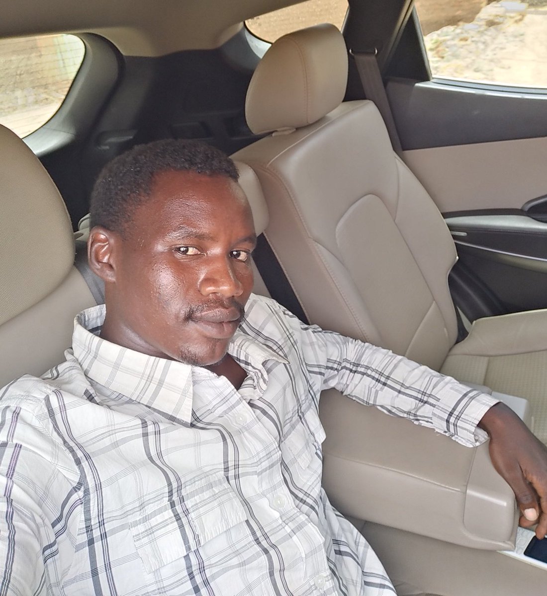 "هاجر"
ليس اسم فتاة بل نصيحة مني ...