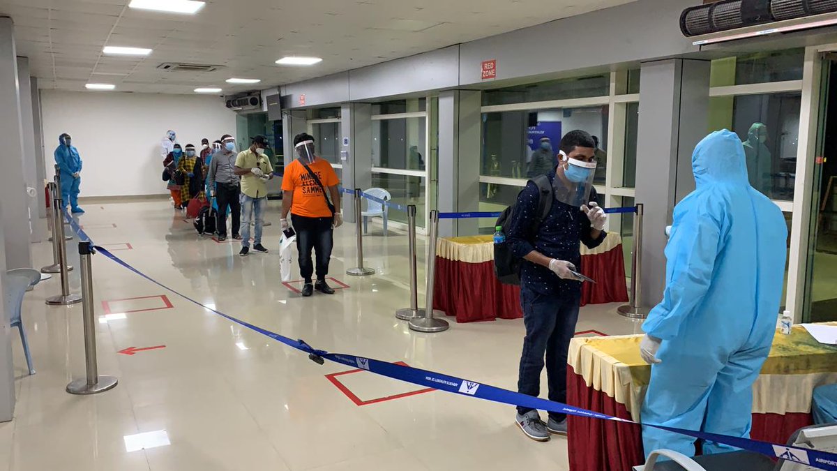 aaivjaairport's tweet photo. Updates on International Flight Operations
@aaivjaairport
25-08-2020
#VBMPhase5
@FlyWithIX
Flight No.IX 1238
DUBAI TO VIJAYAWADA
ATA-2004 hours
POB : 36
@AAI_Official
@MoCA_GoI
@DGCAIndia
@aairedsr https://t.co/F4O9e8Diht