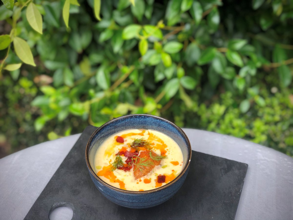 Perfect for this weather - sweetcorn chowder, 
smoked mackerel &amp; crab fritter, crispy chorizo. 😋
#GrosvenorShaftesbury