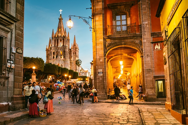 DSalernoTravel's tweet photo. Best places to travel in November:
βοΈππ§³
https://t.co/OMvYjnVazO
#MakeAPlan #BookNowTravelLater #DonnaSalernoTravel #travelinspiration #bucketlist #luxuryvacation #privatetravel
#customizedvacations #Healthy #wellness #relax https://t.co/CLARXoZMaY