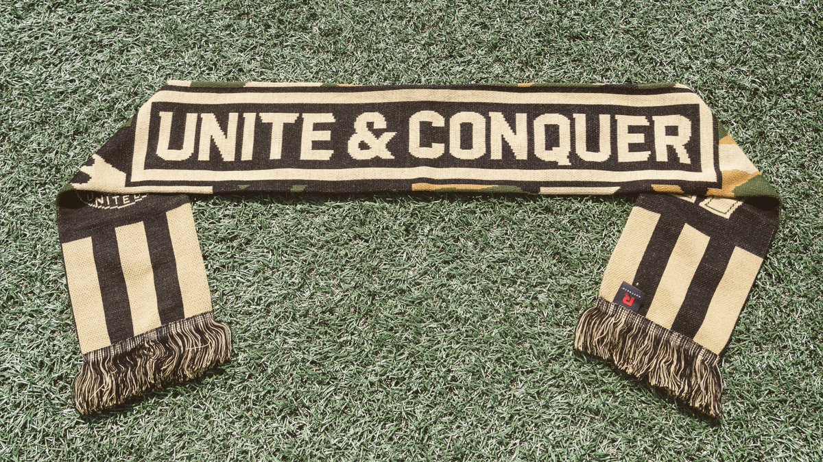 ATLUTD's tweet image. Scarf of the Month Giveaway 🧣

RT and follow for a chance to win our military scarf!