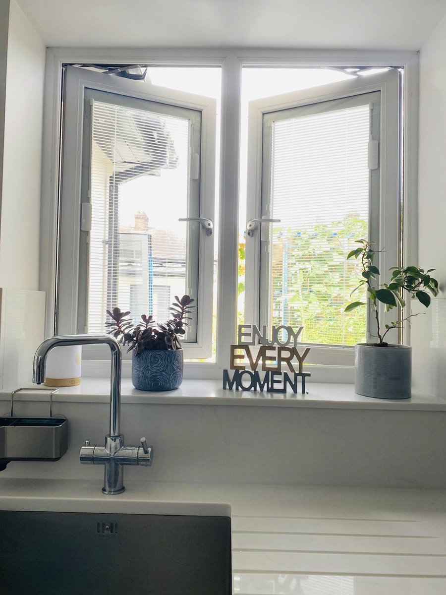Enjoy every moment... of not having to clean your blinds ever again! Blink Blinds are not just for our Swing and Slide doors they can also be incorporated in any of our window systems. We can also upgrade old units to a Blink Blind system 💪