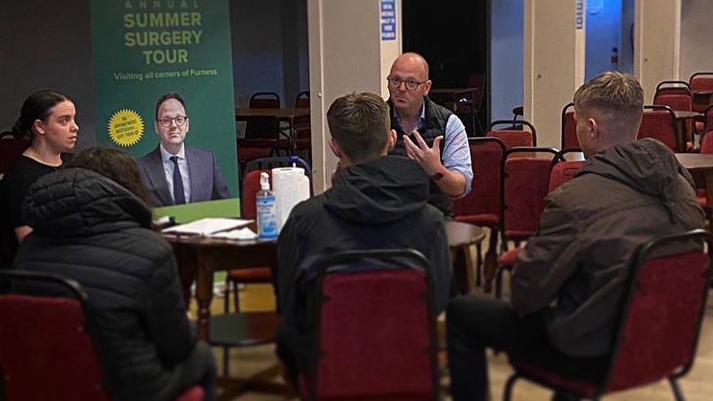 simonfell's tweet photo. #StormFrancis didn't stop day 2 of the #FurnessSummerSurgeryTour! Thank you to everyone in #Kirkby #Askam #Dalton #Newbarns & #Hawcoat who joined us π.
If you couldn't make it today, you can find the full week's schedule here: https://t.co/9wtJlDfGQF https://t.co/60nHpgeIhu