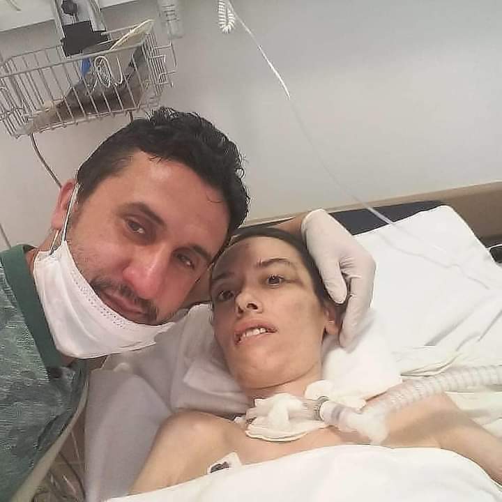 Sayın <a href="/drfahrettinkoca/">Dr. Fahrettin Koca</a> Bakanım Erciyes Üni. Doktorları kesin tanıyı eşime koyamadılar.1 yıldır solunum cihazı ile yaşıyor. 
Hacettepe'ye götür diyorlar ama karşı taraftan talep gelmezse biz yapamayız diyorlar kurtarın eşimi.
Allah Rızası için RT yapalım

#drfahrettinkoca