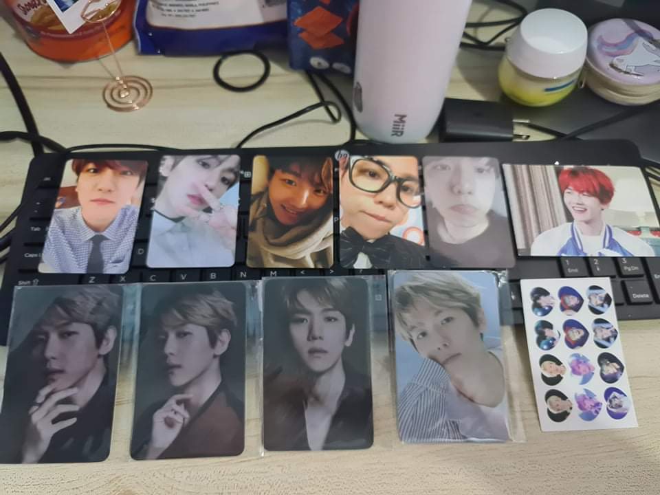 karie202's tweet photo. Got these pretty photocards from @AlengPasaBuy! Thank you so much for getting them to me safe as well as for the cute freebies. 😊🙆‍♀️ #SukiNiAly https://t.co/58CYS8UAIC
